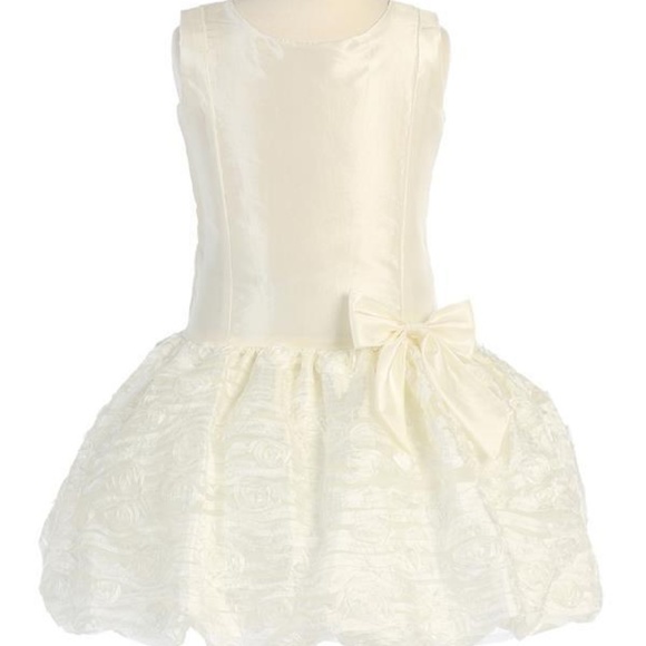 Blossom by Lito Other - NWT Girls Ivory Taffeta Drop Waist Dress sz 6 or 8